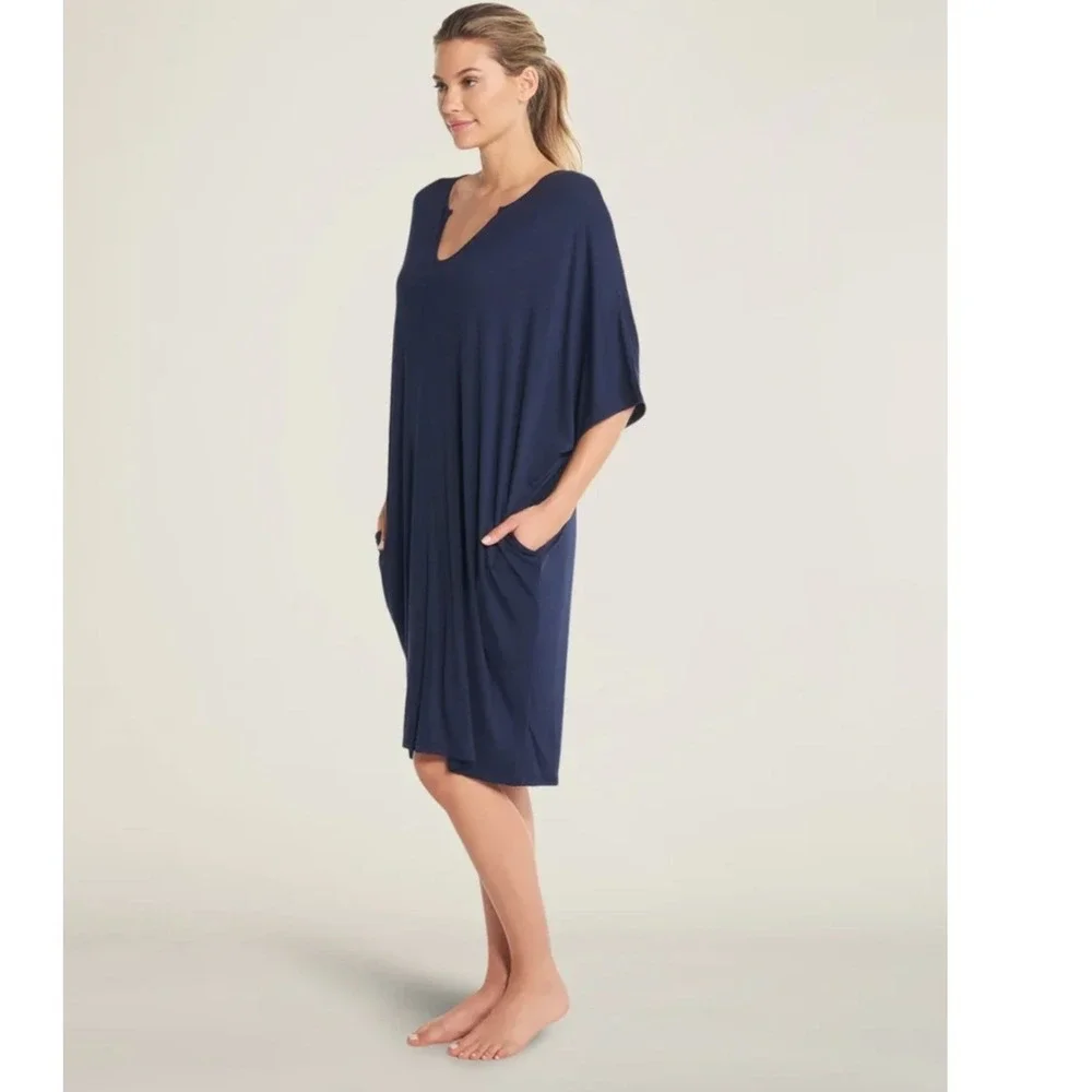 Barefoot Dreams brand barefoot